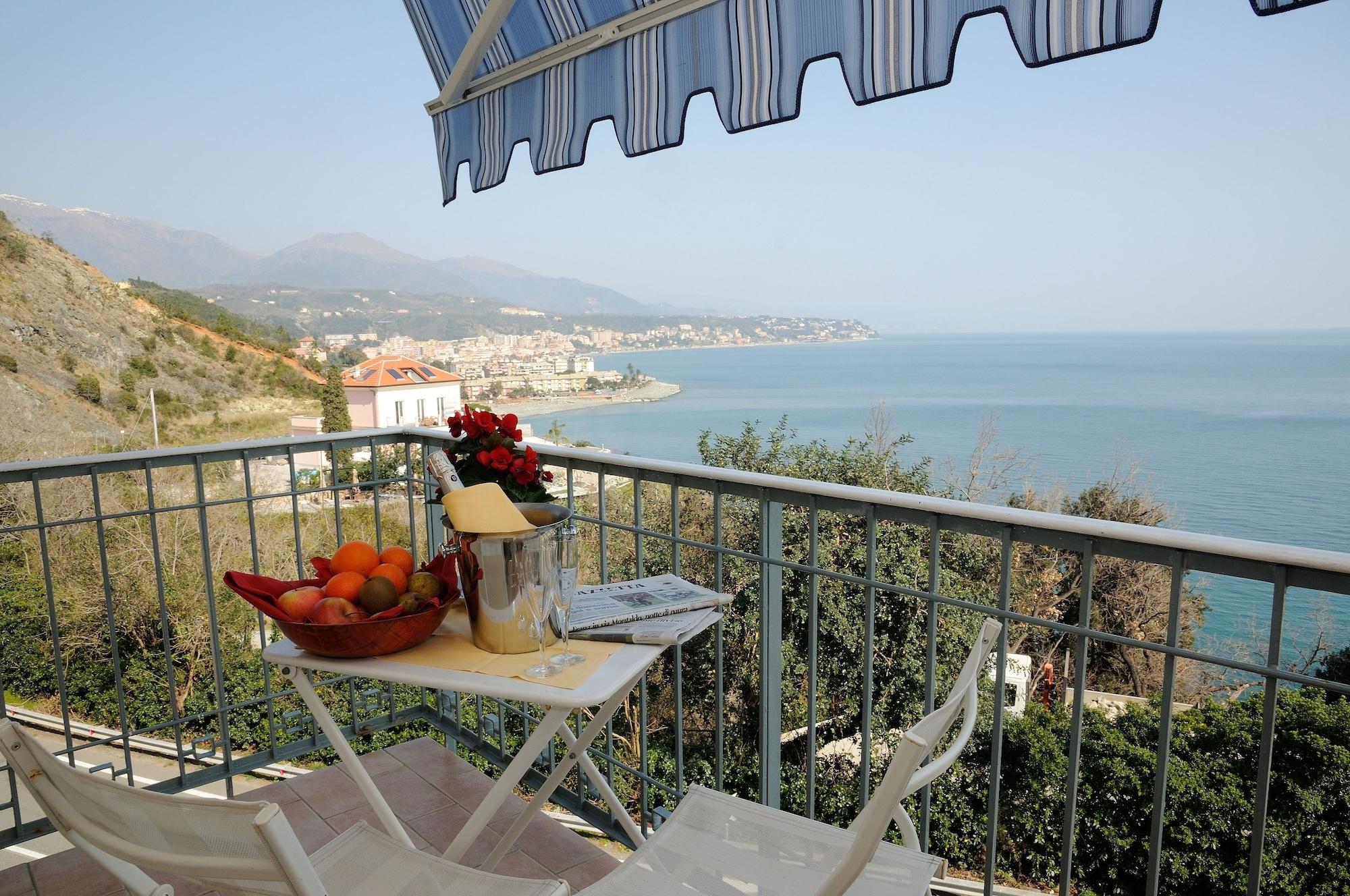 Hotel Puntabella 2*