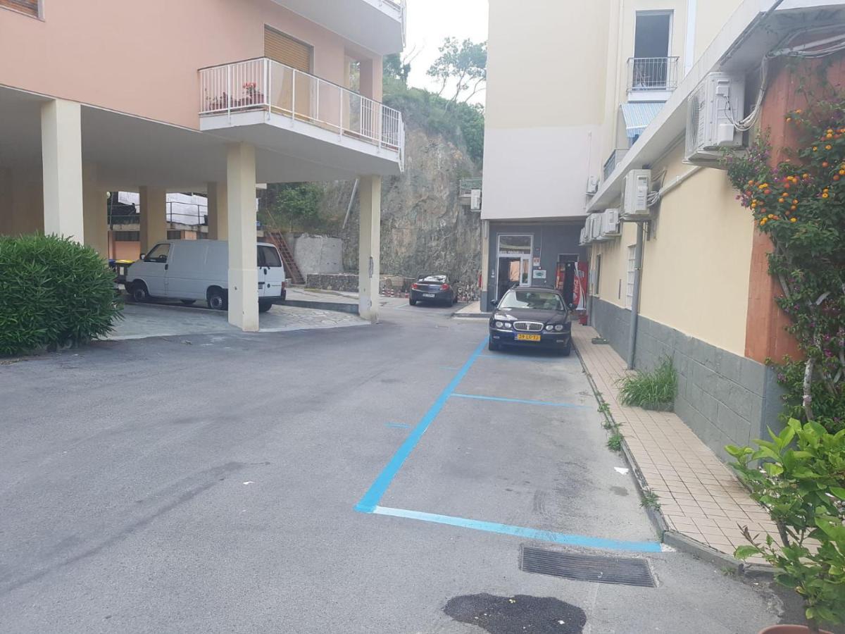 Puntabella 2* Varazze